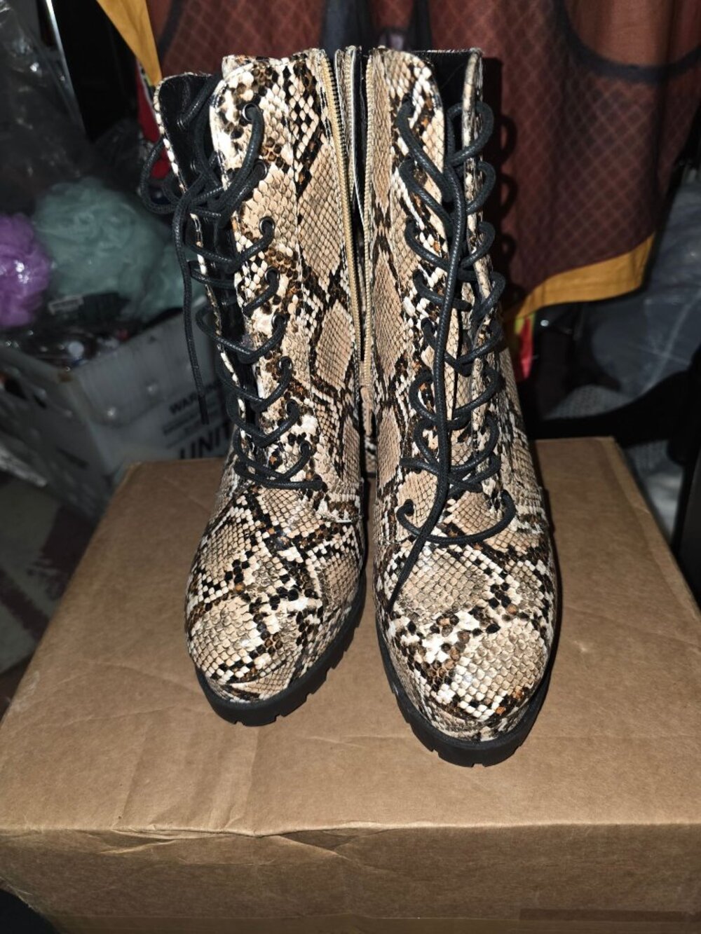 Wild Diva Lace-Up Snake Print Platform Ankle Boots Size 10 Faux Leather Chunky H